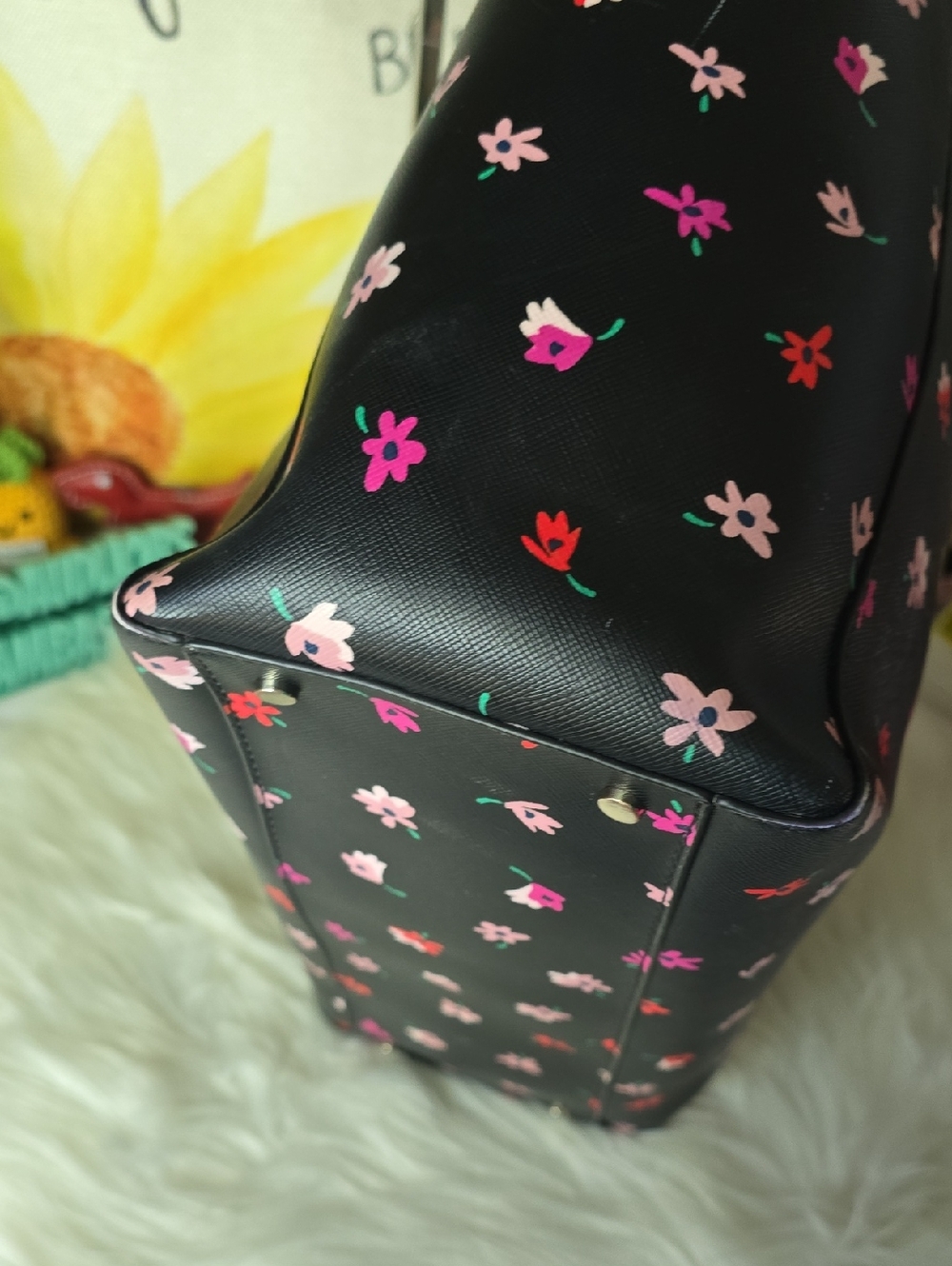 Kate Spade Black Floral Petite Tote GUC - Picture 7 of 16